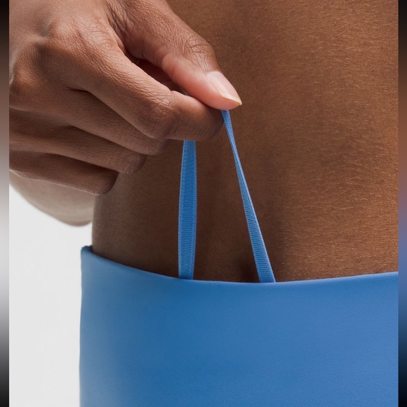 NWT LULULEMON Athletica Fast and Free HR Tight 25”| pool party|  Sz: 4 - Picture 4 of 4